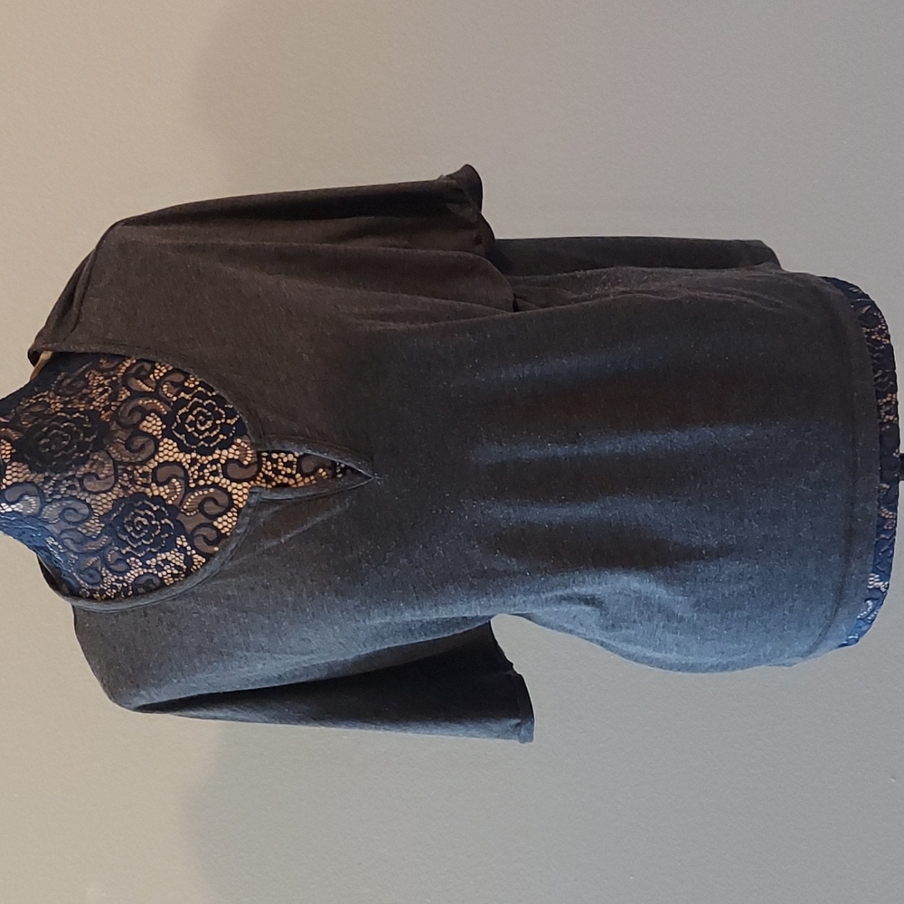 Henly relaxed top